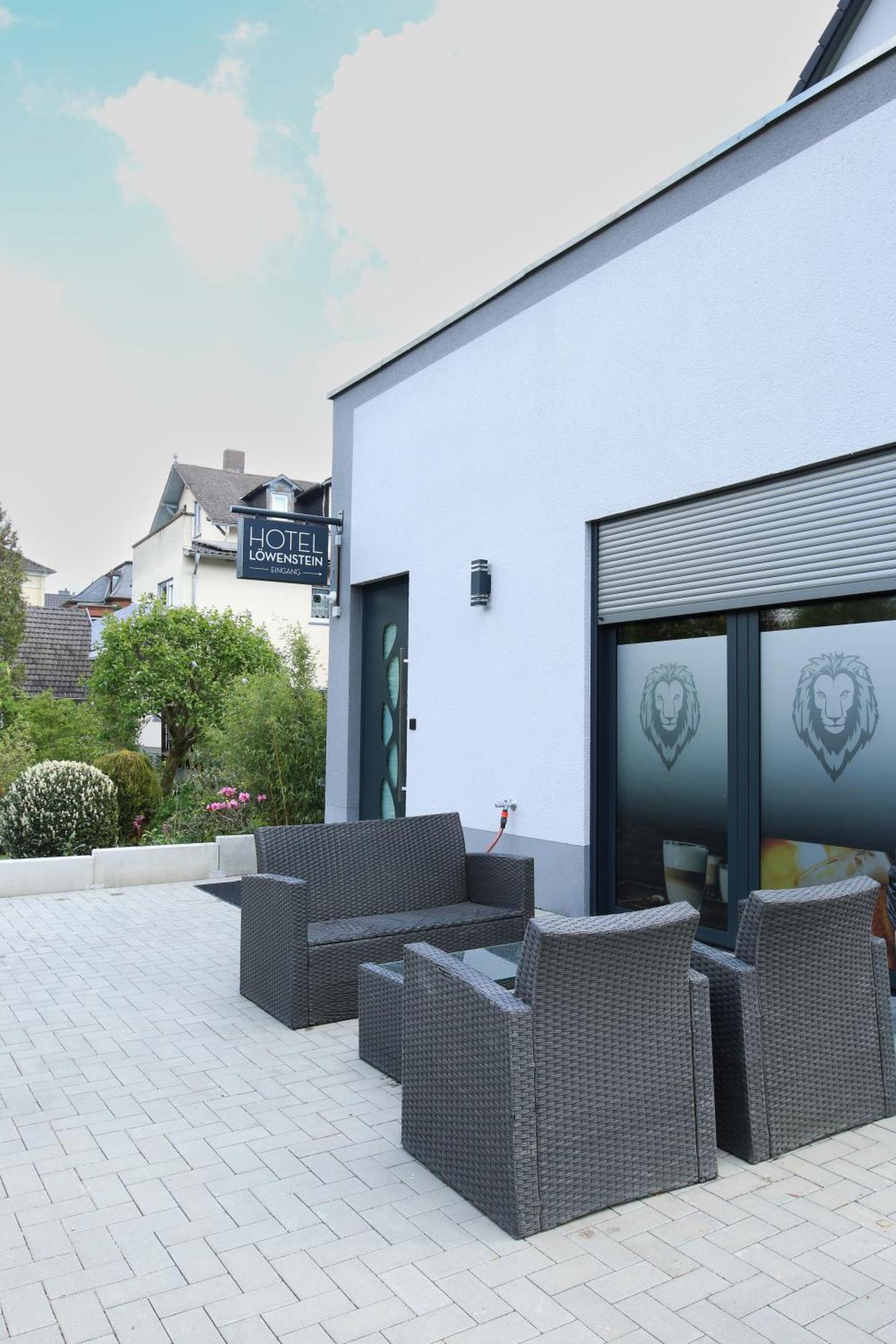 Hotel Loewenstein Lich Exterior photo