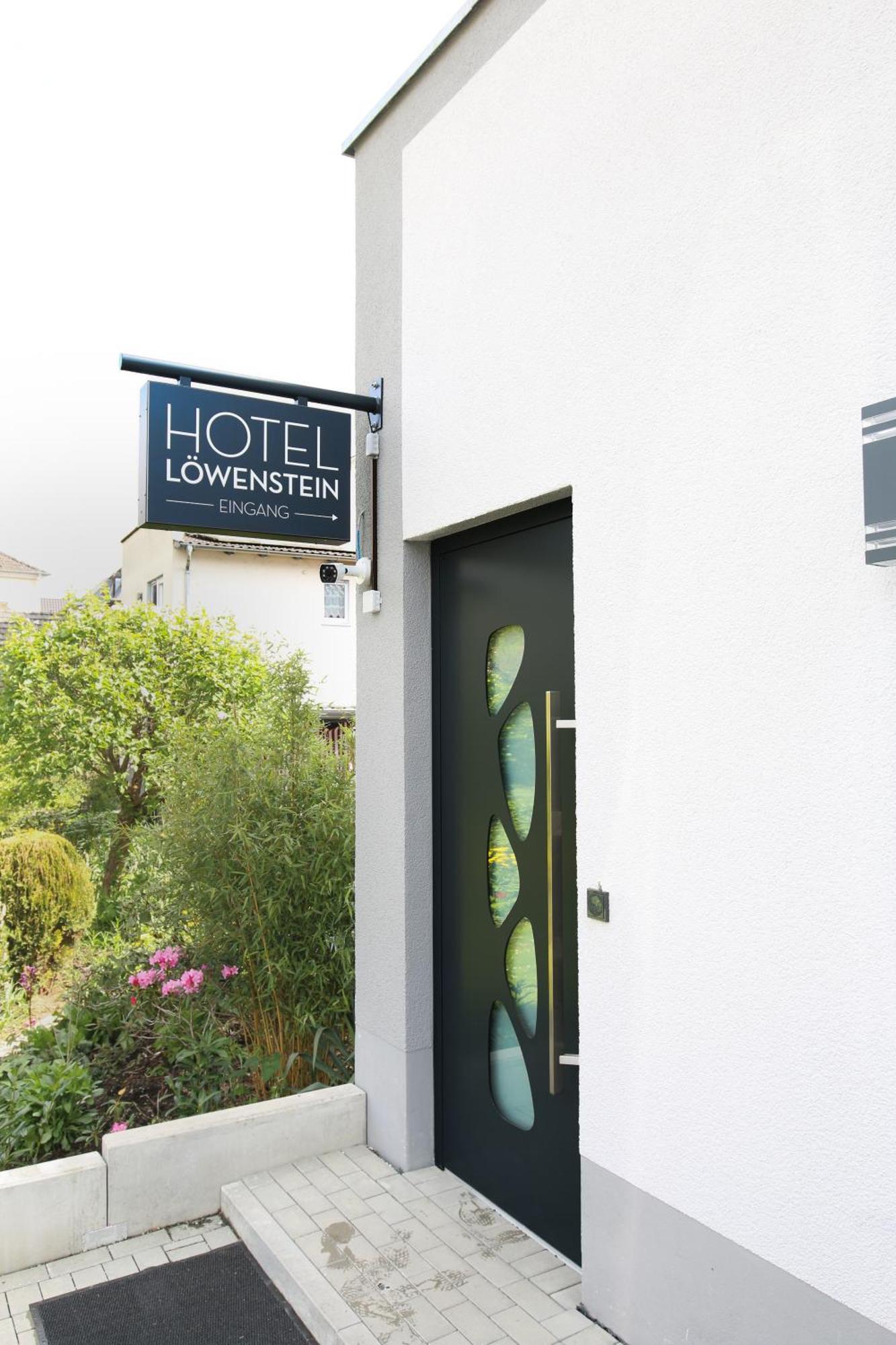 Hotel Loewenstein Lich Exterior photo
